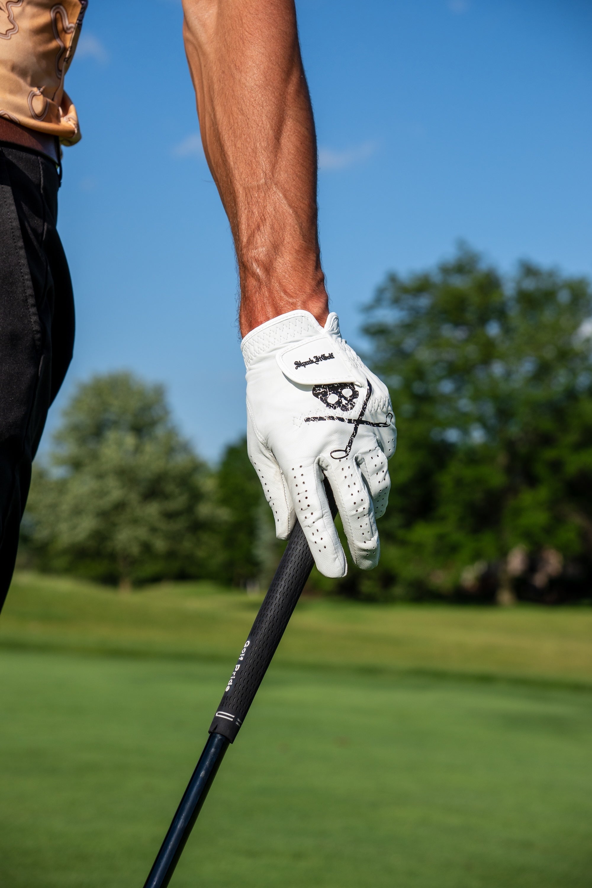 Skull Golf Glove