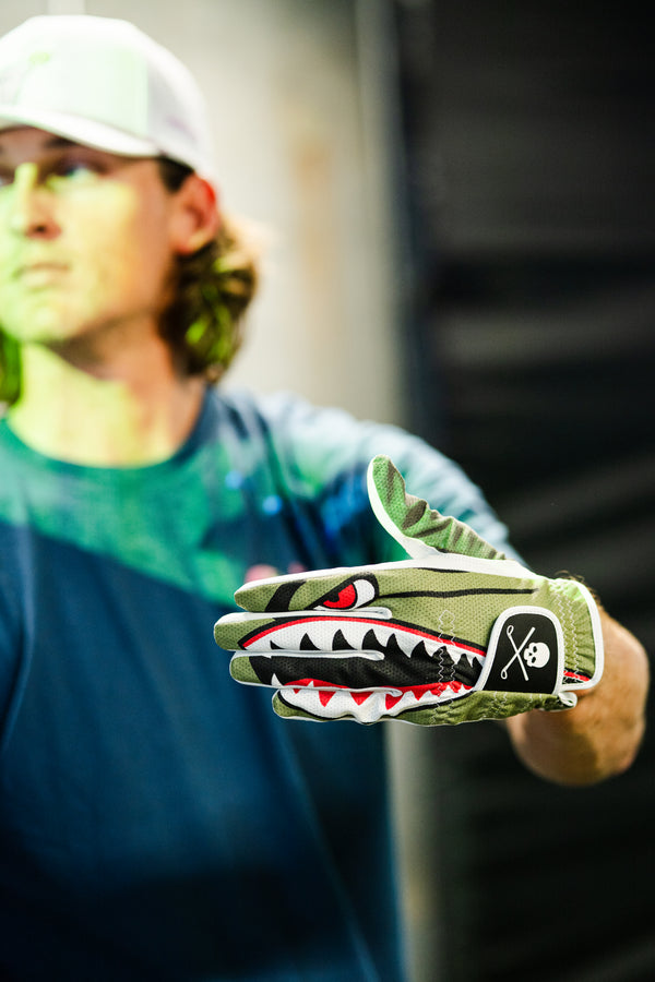 The ATOM Golf Glove