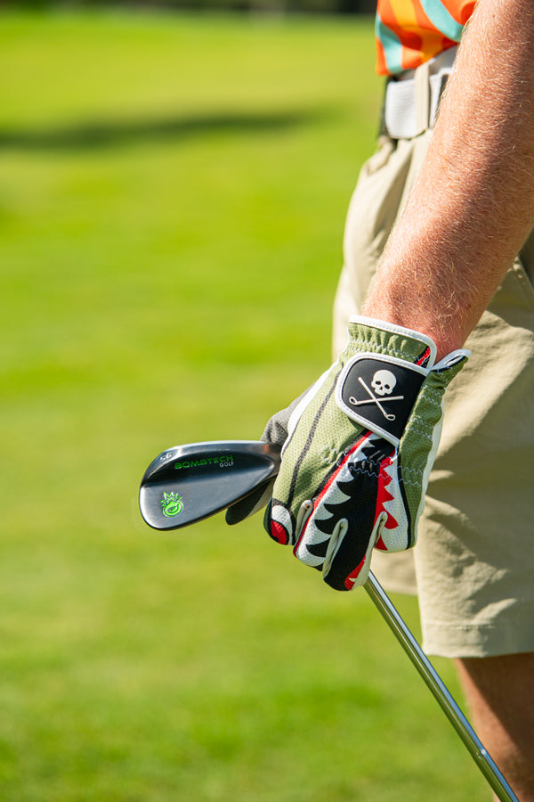 The ATOM Golf Glove