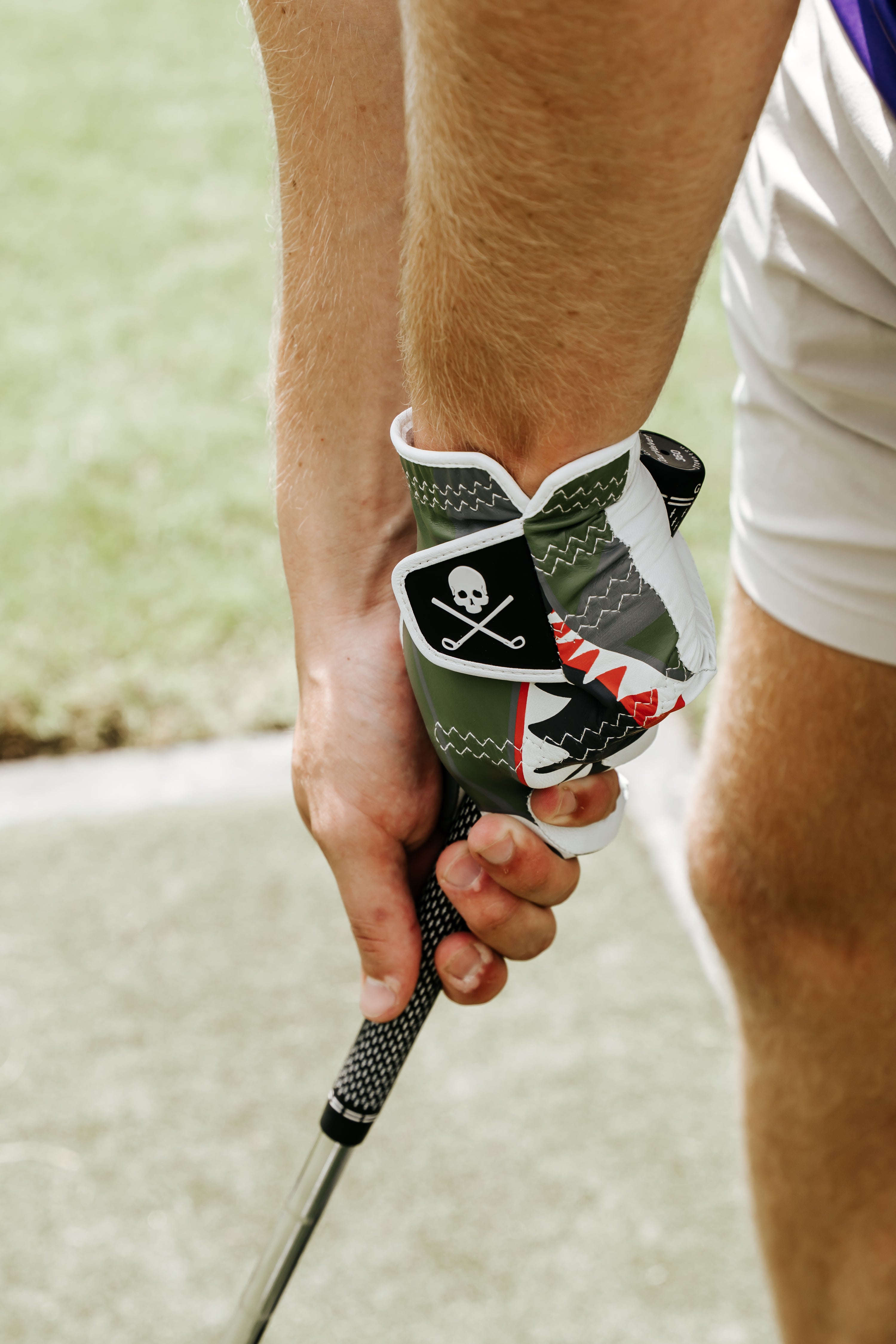 The ATOM Golf Glove