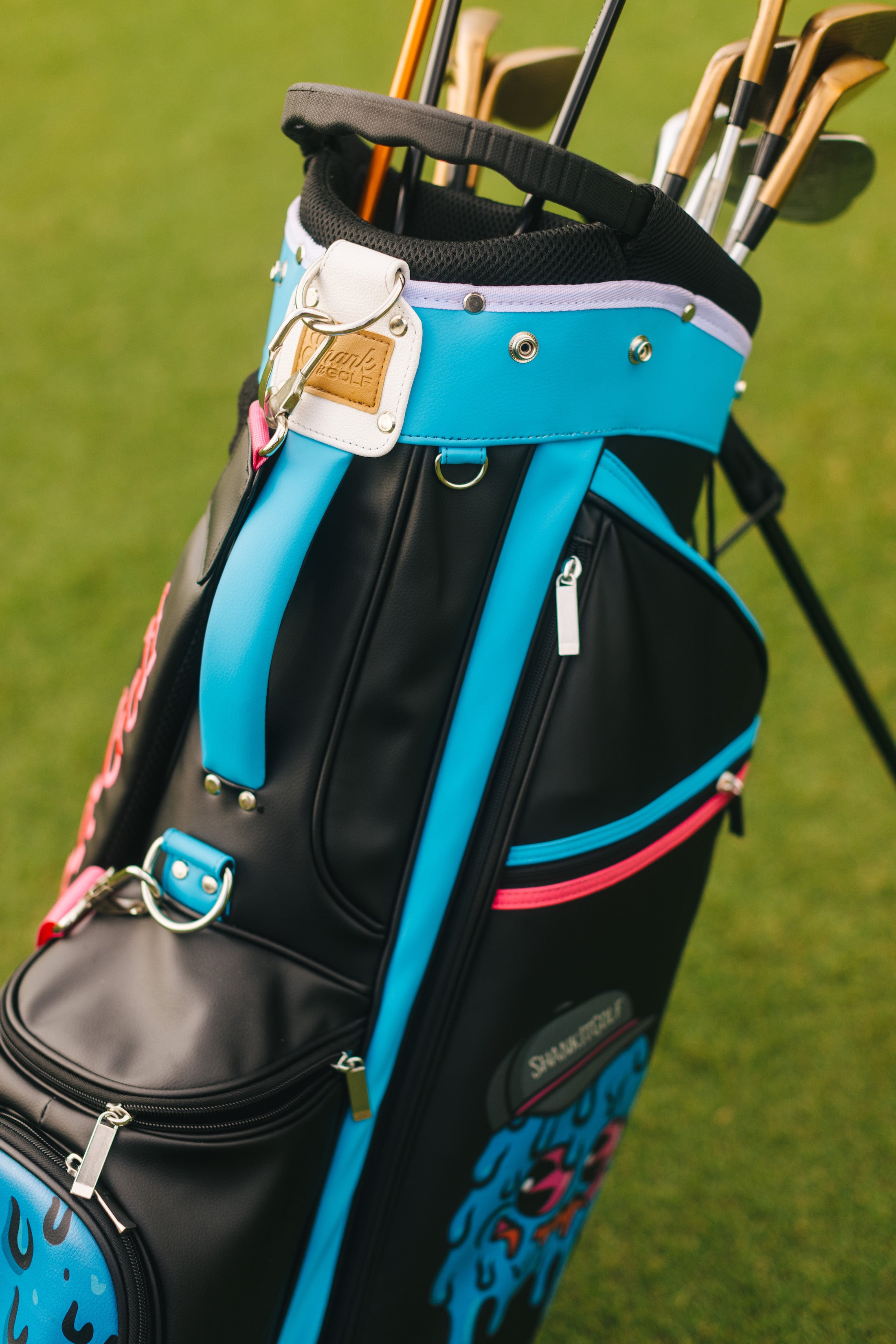 BLOBERT GOLF BAG LIMITED EDITION