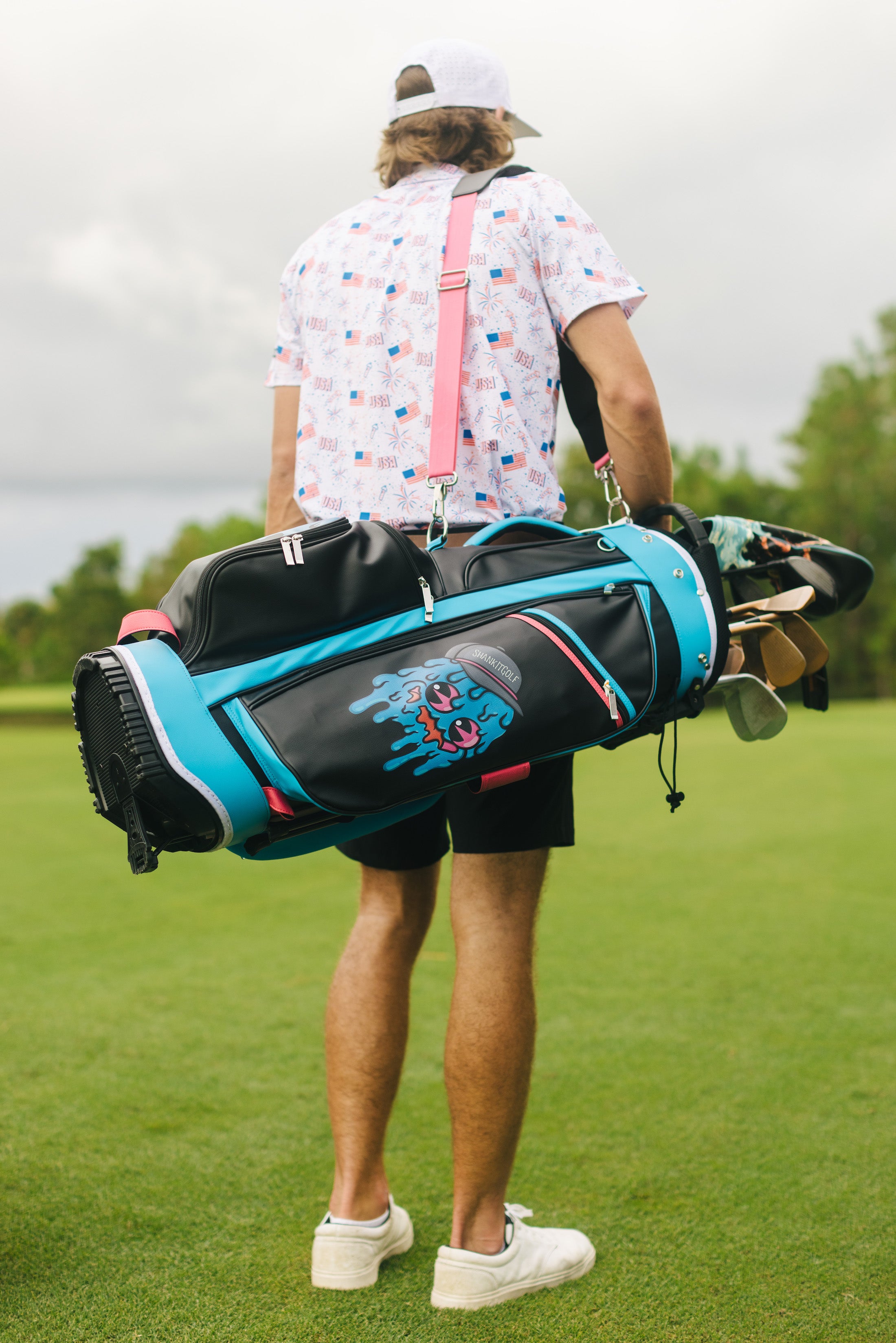 PRE ORDER BLOBERT GOLF BAG LIMITED EDITION