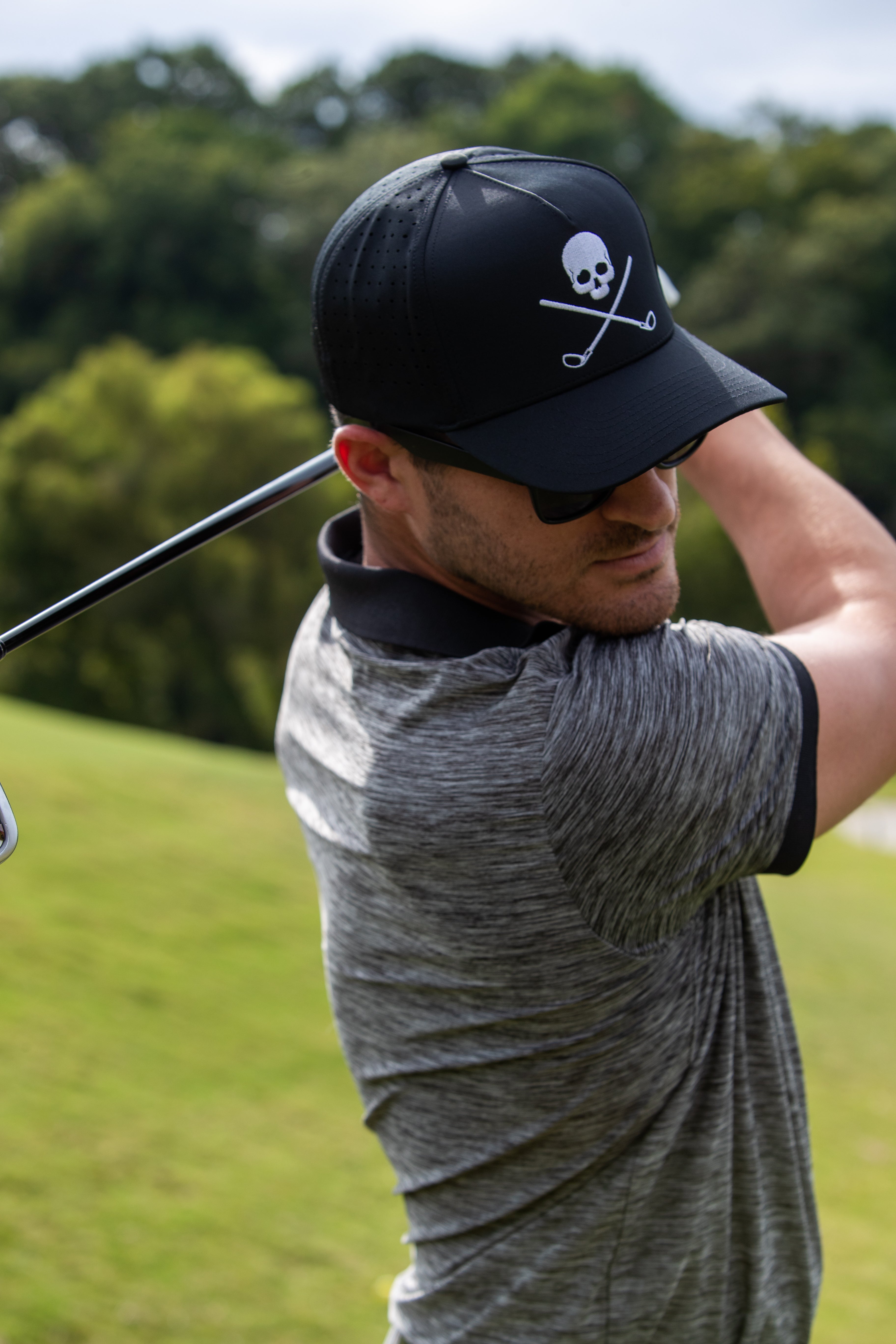 Shankitgolf Skull And Crossbones Black Adjustable Golf Hat – Shank